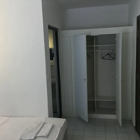 Gumbet Hotel Szálloda 3*