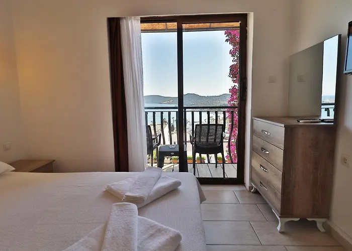 Gumbet Hotel Отель Гумбет