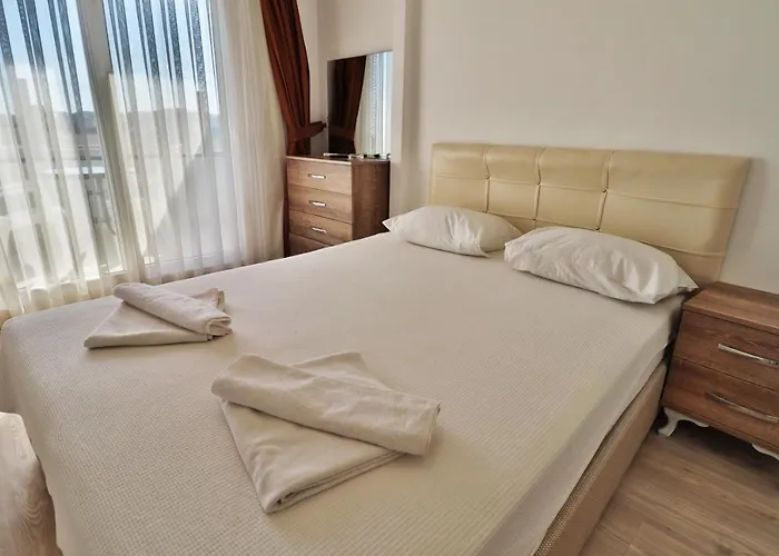 Gumbet Hotel 호텔 3*